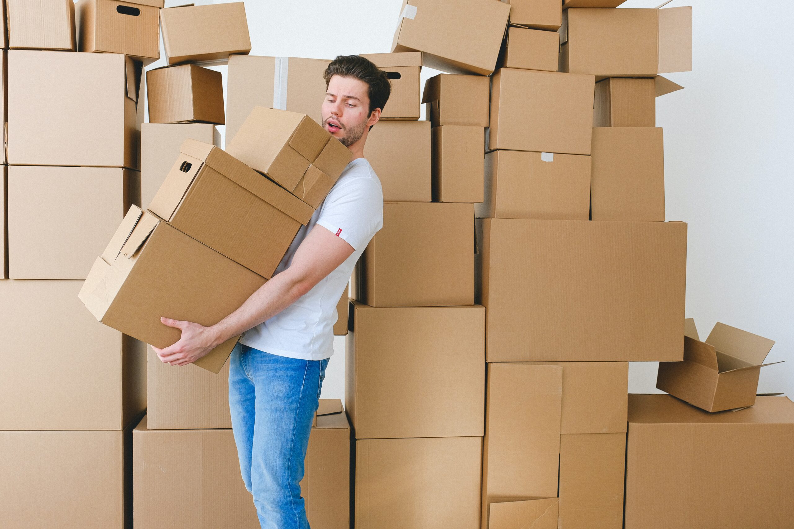Moving Goods for Personal Use in UK? Here’s what you need to know